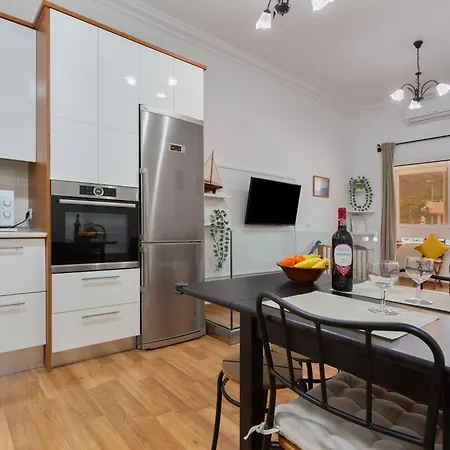 Gavade Apartment *